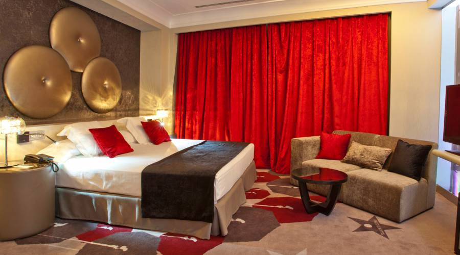  Promotions Hotel Vincci Madrid Capitol - Book now and save! -10%